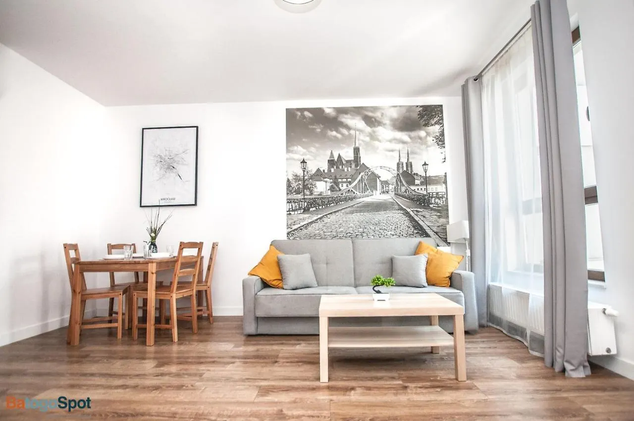 Batogospot Towers Apartment Wroclaw Poland